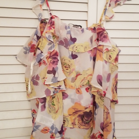 Forever 21 floral summer cami top - Picture 2 of 2